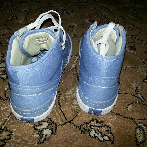 Making some space - Picture 3 of 3